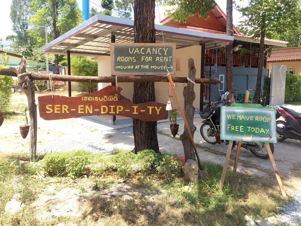 SER-EN-DIP-I-TY - SHA Extra Plus Ko Lanta Exterior foto